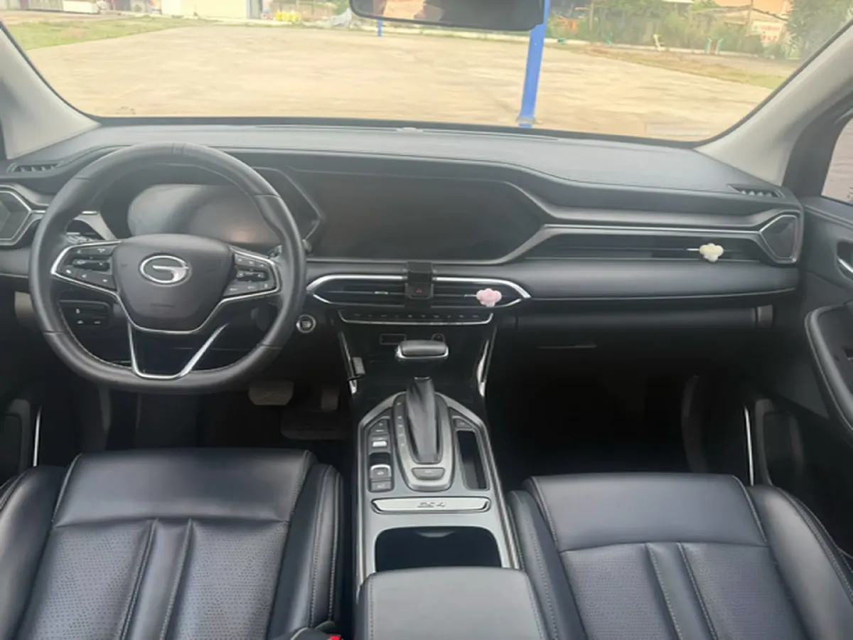 2021 GAC Trumpchi GS4 1.5T 169HP L4 6AT,autocango,china used car exporter,china ev exporter,chinese used car exporter,chinese used ev exporter