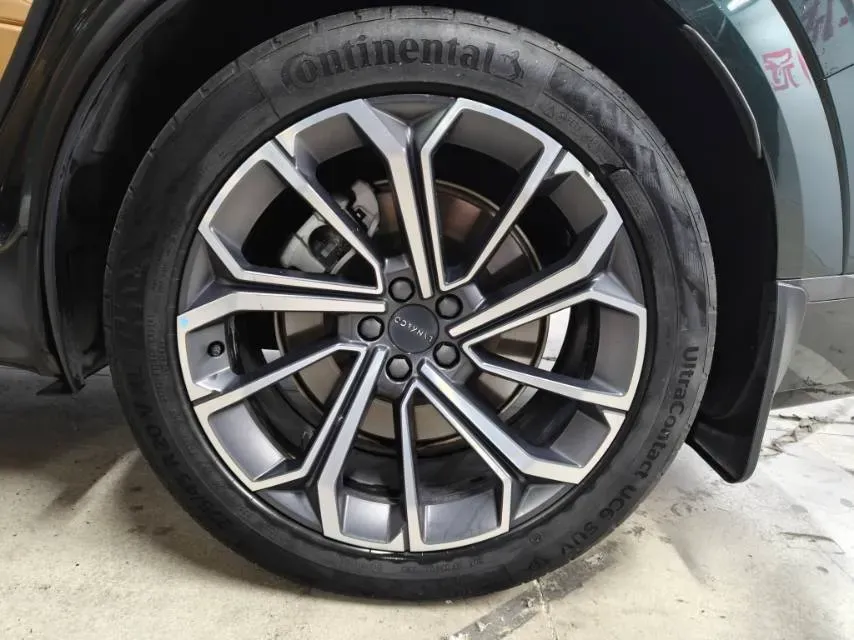 2024 LYNK&CO 09 EM-P 2.0T 254HP L4 3DHT PHEV 40.1KWH,autocango,china used car exporter,china ev exporter,chinese used car exporter,chinese used ev exporter