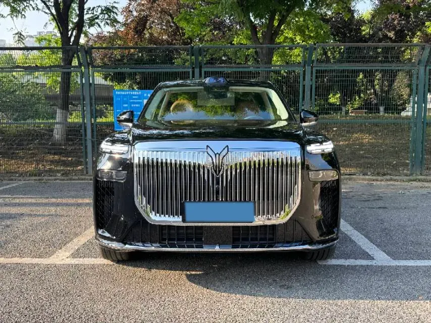 2026 Voyah TaiShan 1.5T 150HP L4 PHEV,autocango,china used car exporter,china ev exporter,chinese used car exporter,chinese used ev exporter