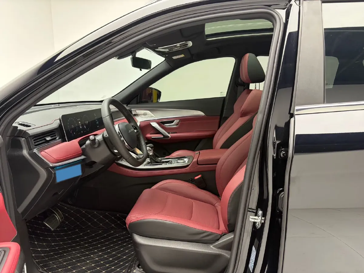 2021 Jetour X70 Plus 1.6T 197HP L4 7DCT,autocango,china used car exporter,china ev exporter,chinese used car exporter,chinese used ev exporter