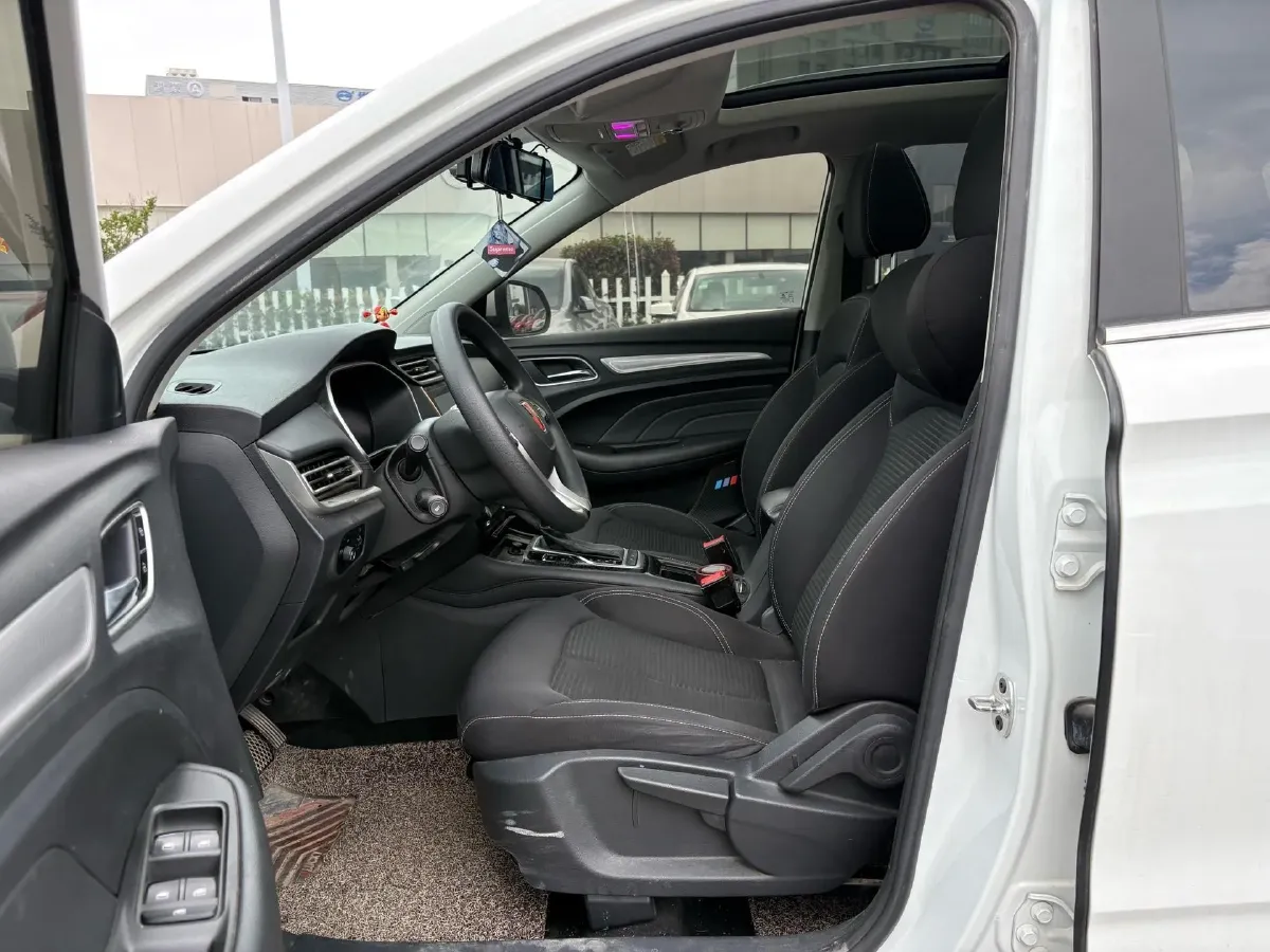 2020 Roewe RX3 1.6L 125HP L4 CVT,autocango,china used car exporter,china ev exporter,chinese used car exporter,chinese used ev exporter