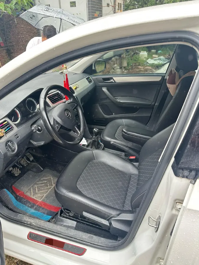 2019 SWM G01 1.5T 156HP L4 6MT,autocango,china used car exporter,china ev exporter,chinese used car exporter,chinese used ev exporter