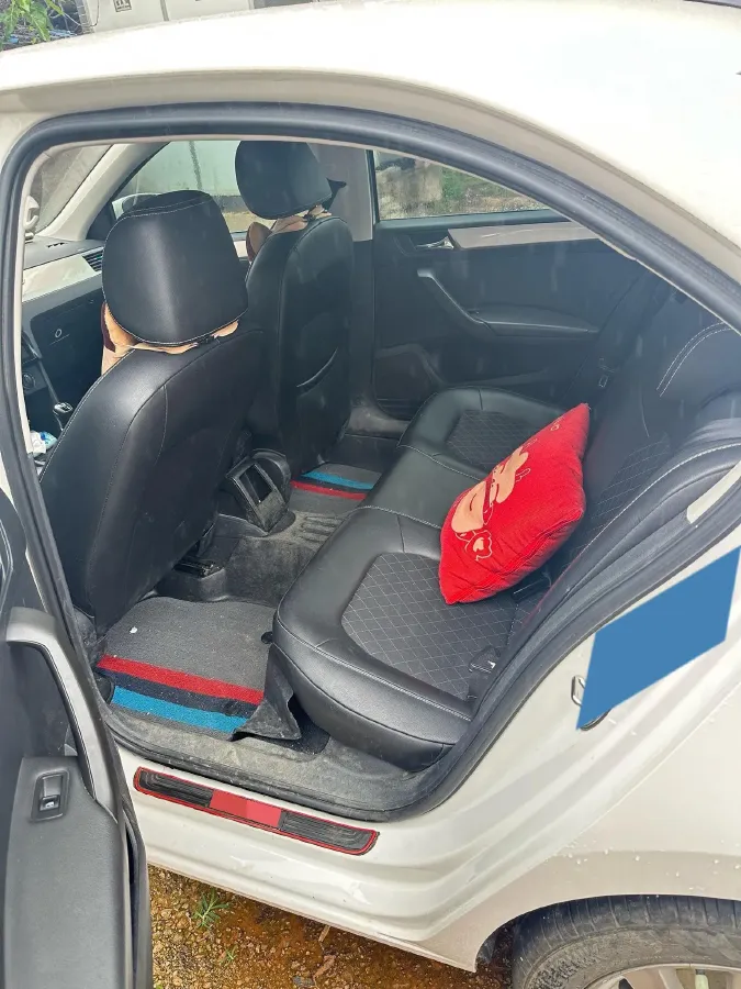 2019 SWM G01 1.5T 156HP L4 6MT,autocango,china used car exporter,china ev exporter,chinese used car exporter,chinese used ev exporter