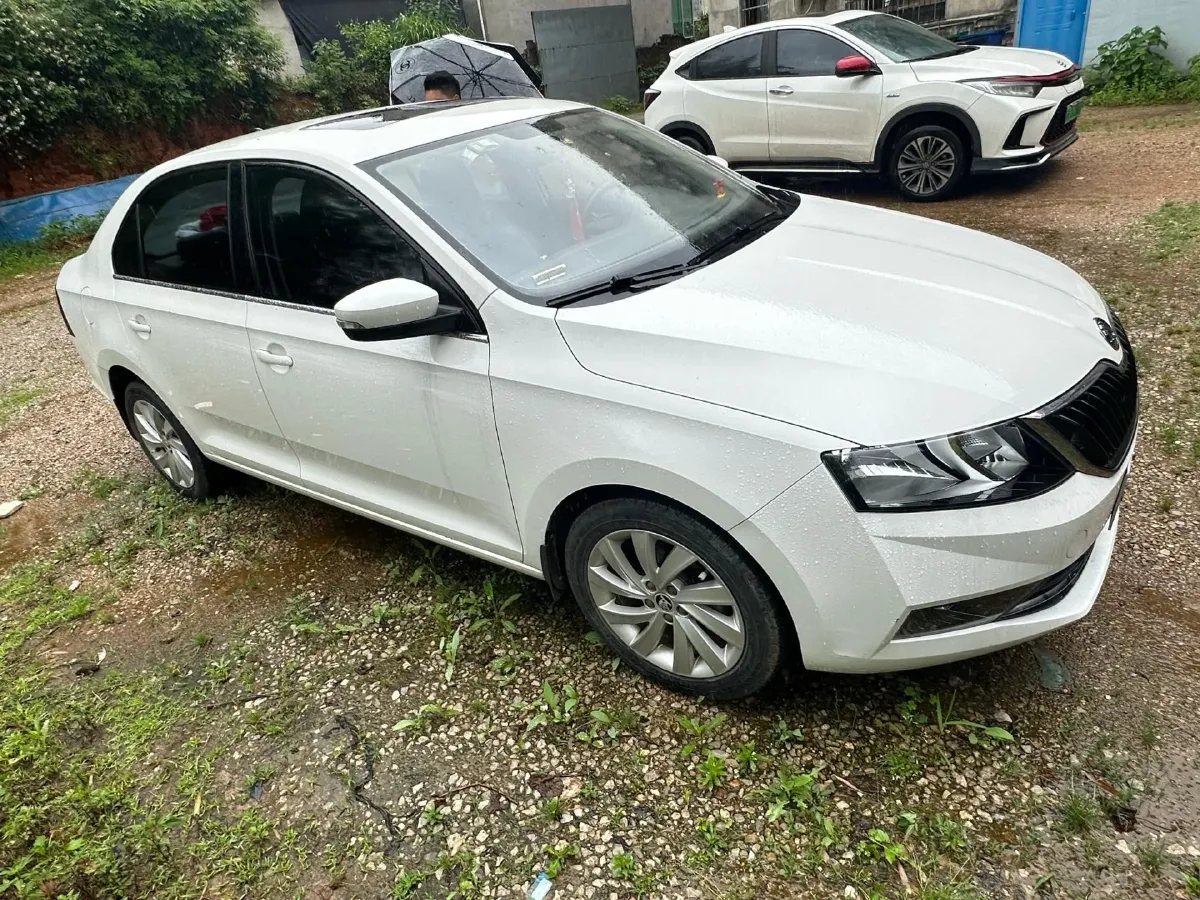 2019 SWM G01 1.5T 156HP L4 6MT,autocango,china used car exporter,china ev exporter,chinese used car exporter,chinese used ev exporter