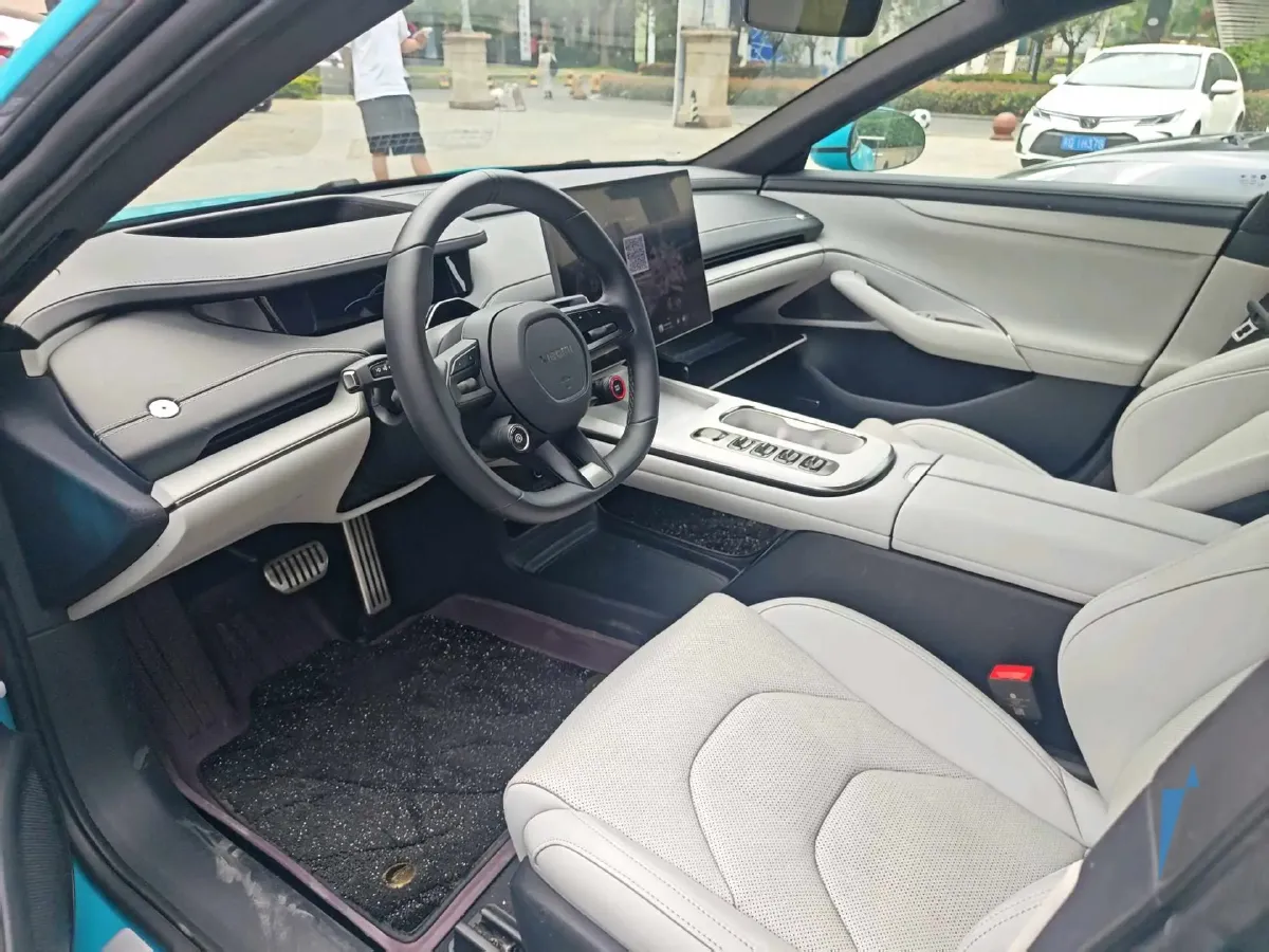 2024 MI SU7 BEV 101KWH,autocango,china used car exporter,china ev exporter,chinese used car exporter,chinese used ev exporter