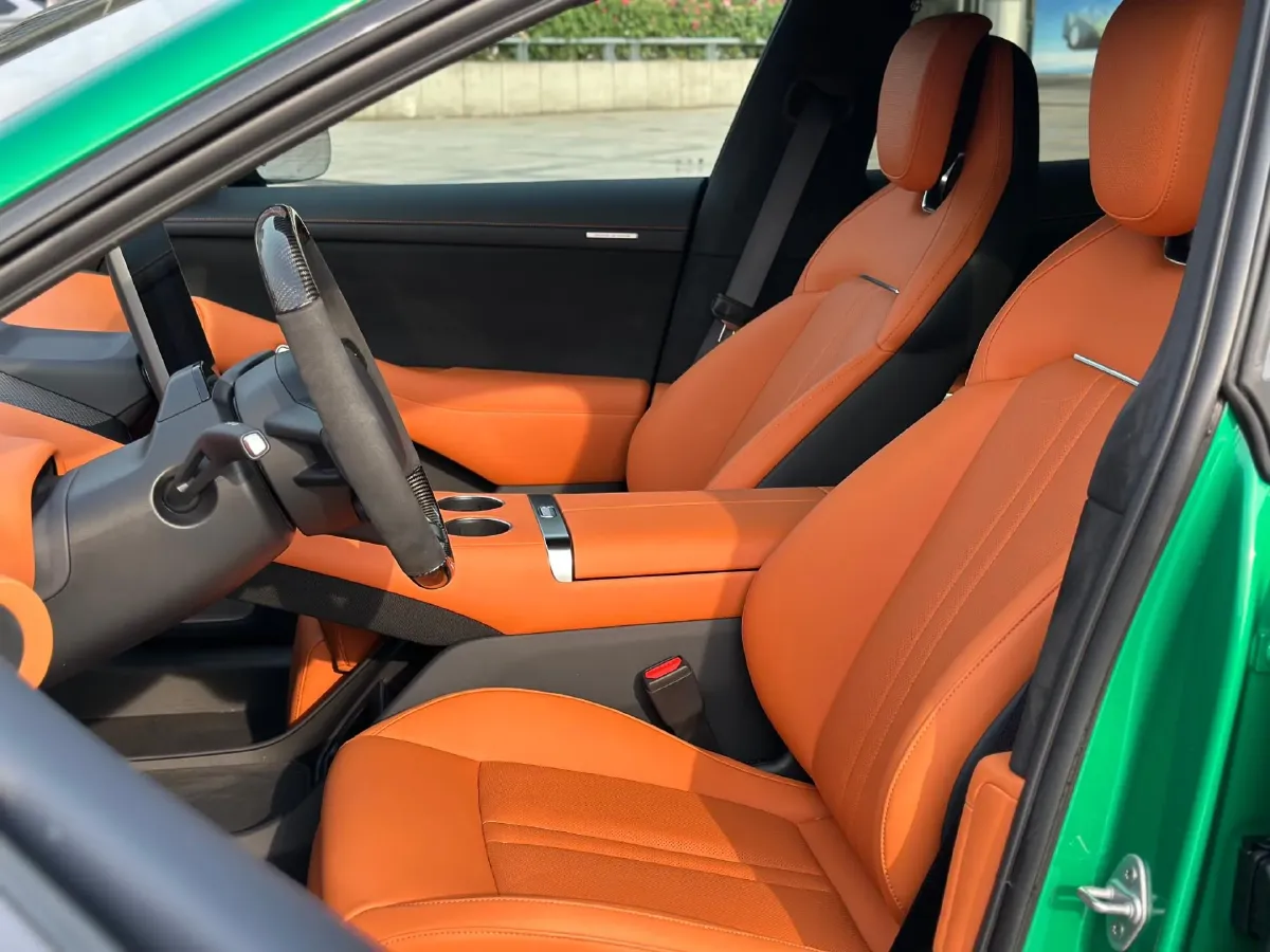 2025 MI YU7 BEV 101.7KWH,autocango,china used car exporter,china ev exporter,chinese used car exporter,chinese used ev exporter