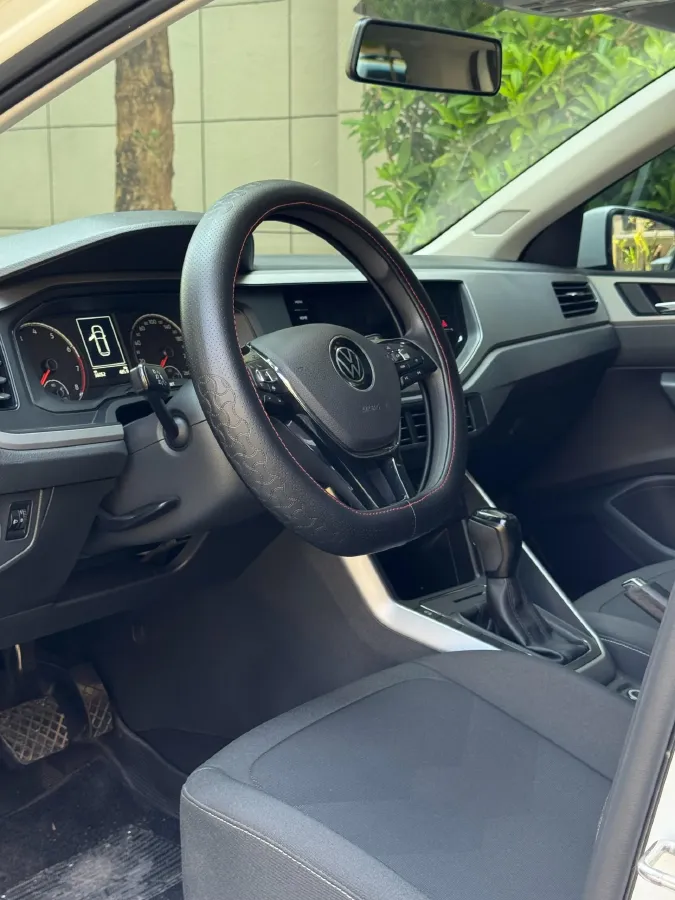 2021 Bestune T55 1.5T 169HP L4 7DCT,autocango,china used car exporter,china ev exporter,chinese used car exporter,chinese used ev exporter