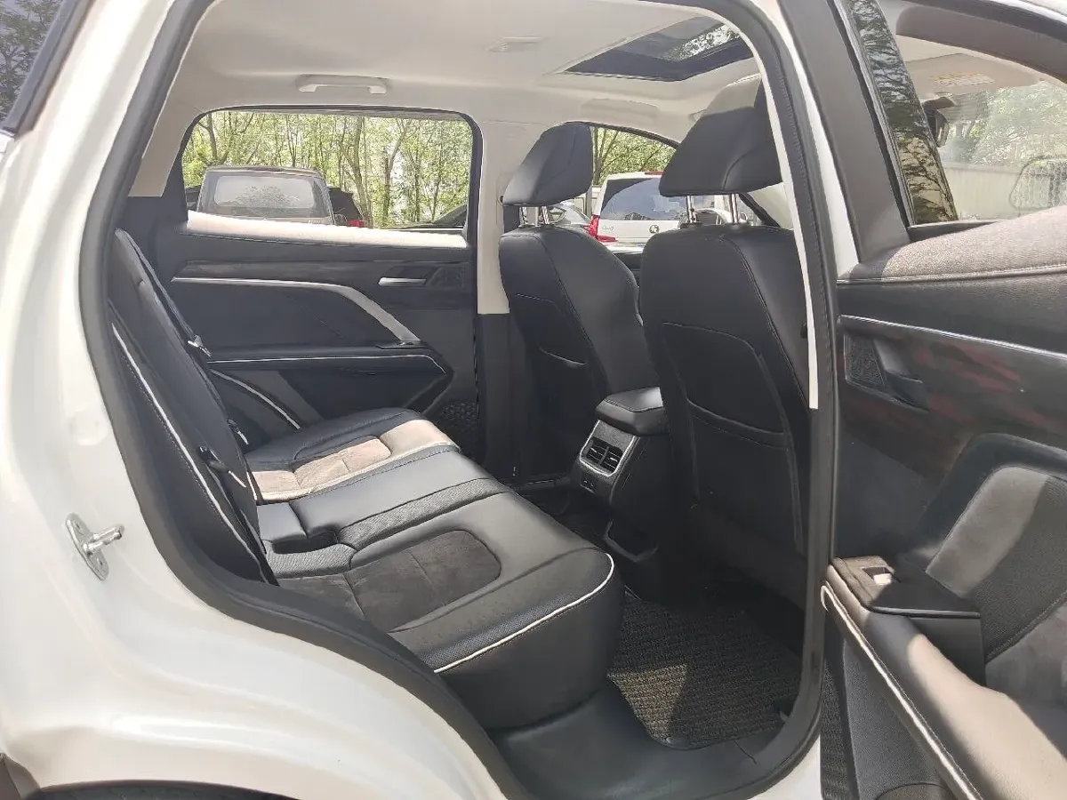 2023 Haval H6 1.5T 150HP L4 7DCT,autocango,china used car exporter,china ev exporter,chinese used car exporter,chinese used ev exporter