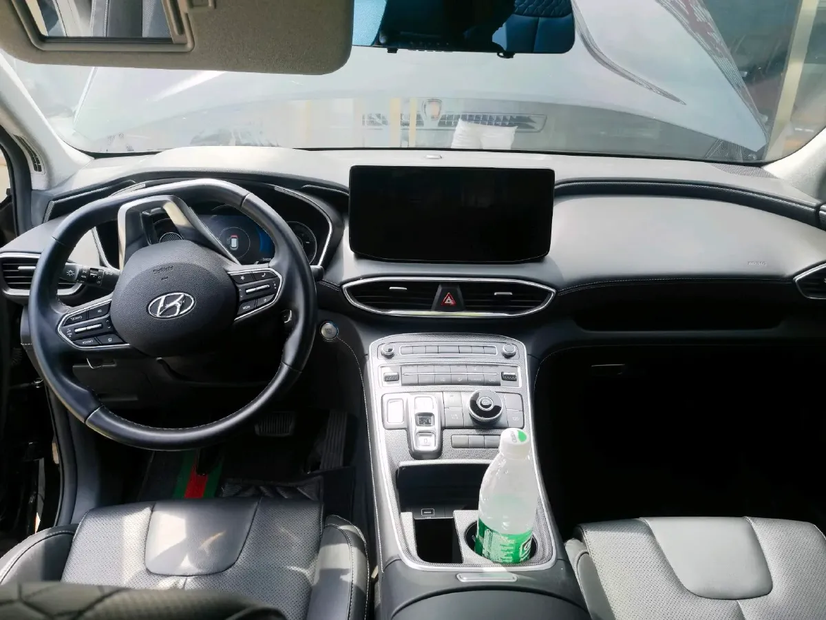 2023 Hyundai Santafe 2.0T 230HP L4 8AT,autocango,china used car exporter,china ev exporter,chinese used car exporter,chinese used ev exporter