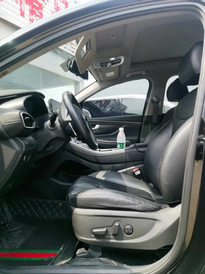 2023 Hyundai Santafe 2.0T 230HP L4 8AT,autocango,china used car exporter,china ev exporter,chinese used car exporter,chinese used ev exporter
