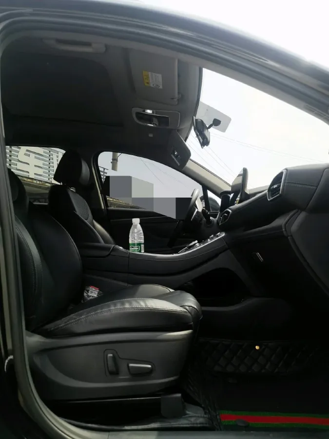 2023 Hyundai Santafe 2.0T 230HP L4 8AT,autocango,china used car exporter,china ev exporter,chinese used car exporter,chinese used ev exporter