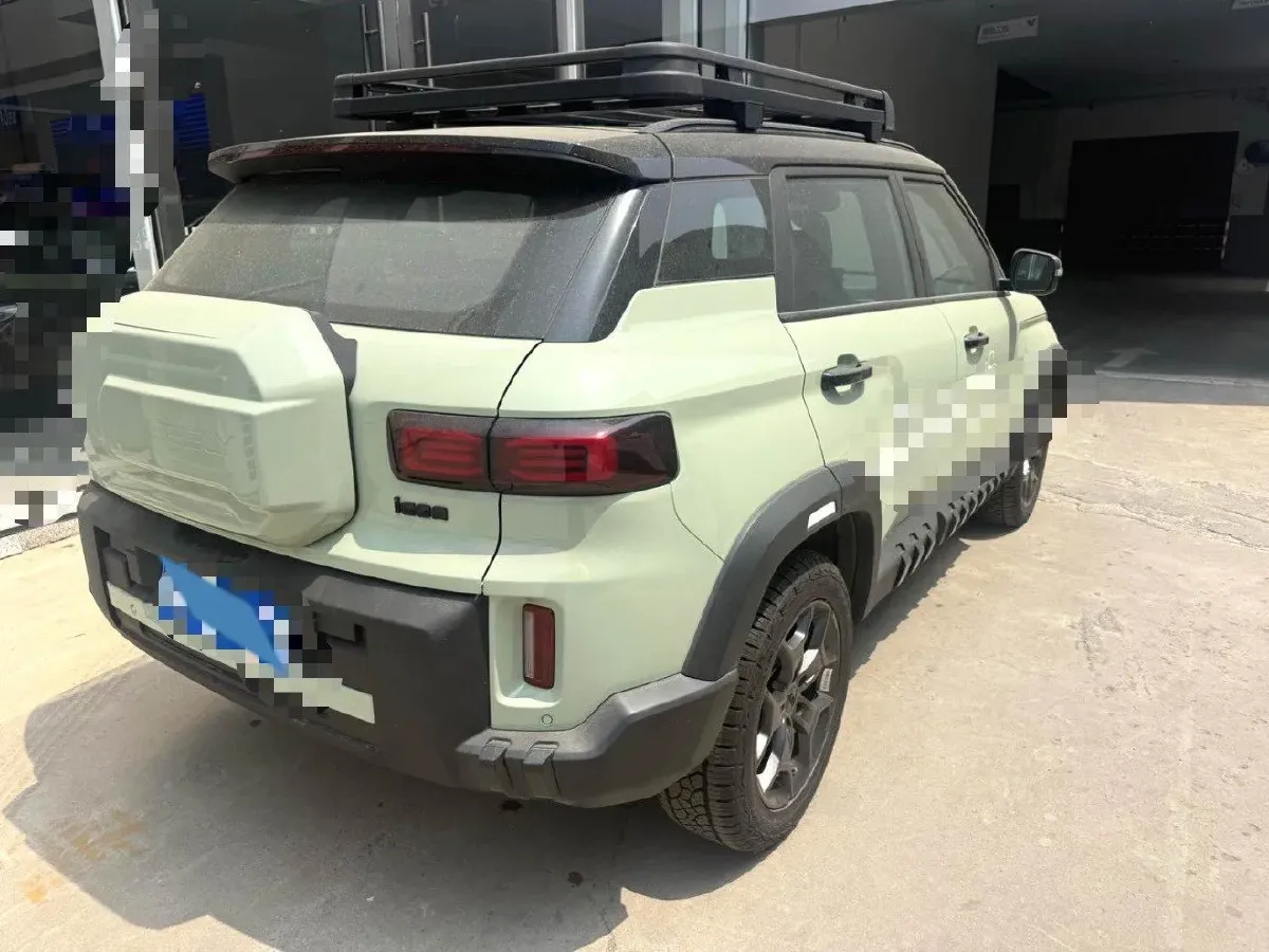 2025 Geely Cowboy 1.5T 181HP L4 7DCT,autocango,china used car exporter,china ev exporter,chinese used car exporter,chinese used ev exporter