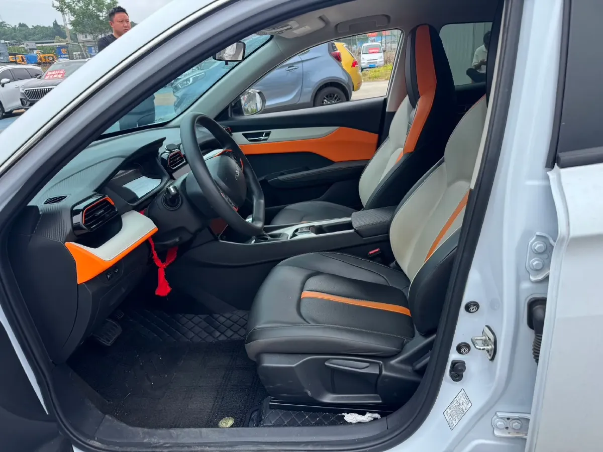 2023 DongFeng Aeolus YiXuan 1.5L 125HP L4 6DCT,autocango,china used car exporter,china ev exporter,chinese used car exporter,chinese used ev exporter