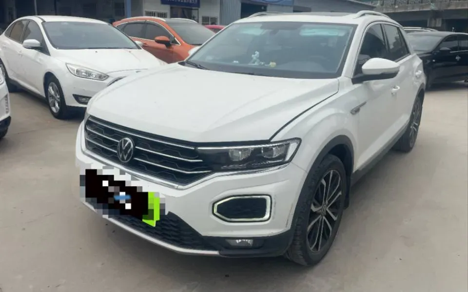 2022 Volkswagen T-Roc 1.4T 150HP L4 7DCT,autocango,china used car exporter,china ev exporter,chinese used car exporter,chinese used ev exporter