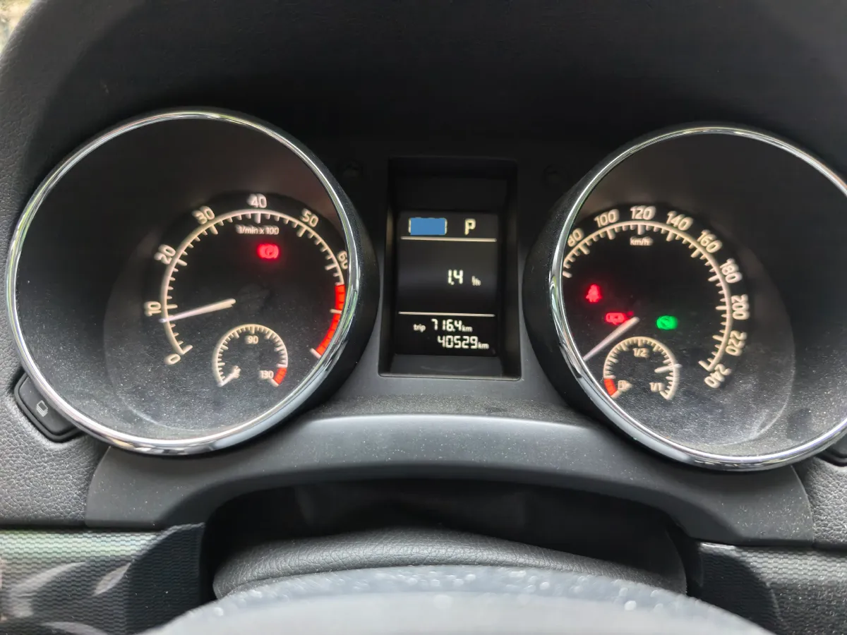 2017 Skoda Yeti 1.4T 150HP L4 7DCT,autocango,china used car exporter,china ev exporter,chinese used car exporter,chinese used ev exporter