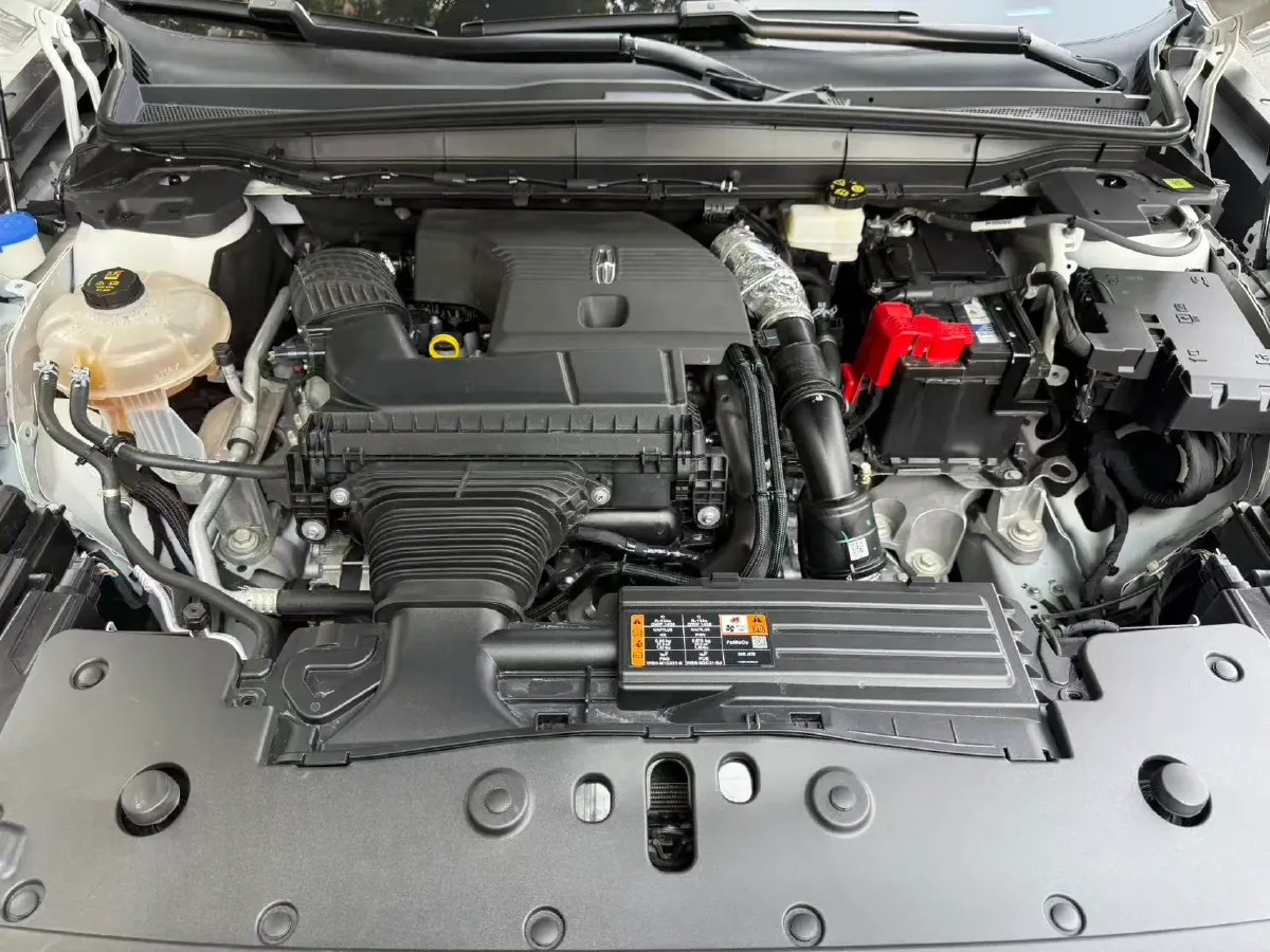 2023 Lincoln Nautilus 2.0T 261HP L4 8AT,autocango,china used car exporter,china ev exporter,chinese used car exporter,chinese used ev exporter