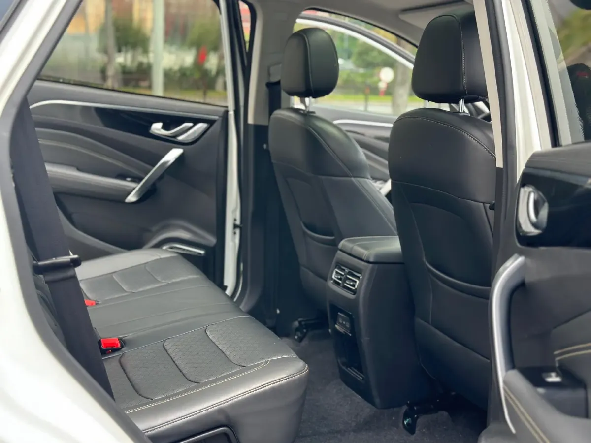 2021 Jetour X90 Plus 1.5T 156HP L4 6DCT,autocango,china used car exporter,china ev exporter,chinese used car exporter,chinese used ev exporter