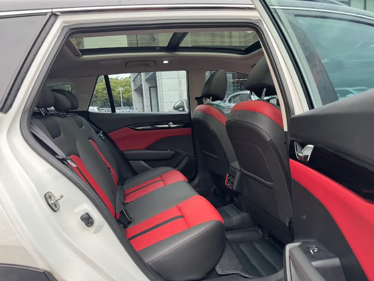 2021 DongFeng Aeolus YiXuan GS 1.5T 150HP L4 6DCT,autocango,china used car exporter,china ev exporter,chinese used car exporter,chinese used ev exporter