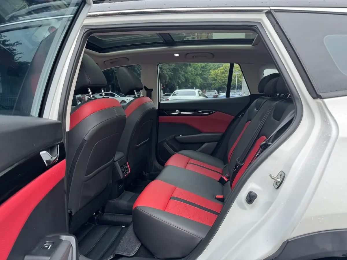 2021 DongFeng Aeolus YiXuan GS 1.5T 150HP L4 6DCT,autocango,china used car exporter,china ev exporter,chinese used car exporter,chinese used ev exporter