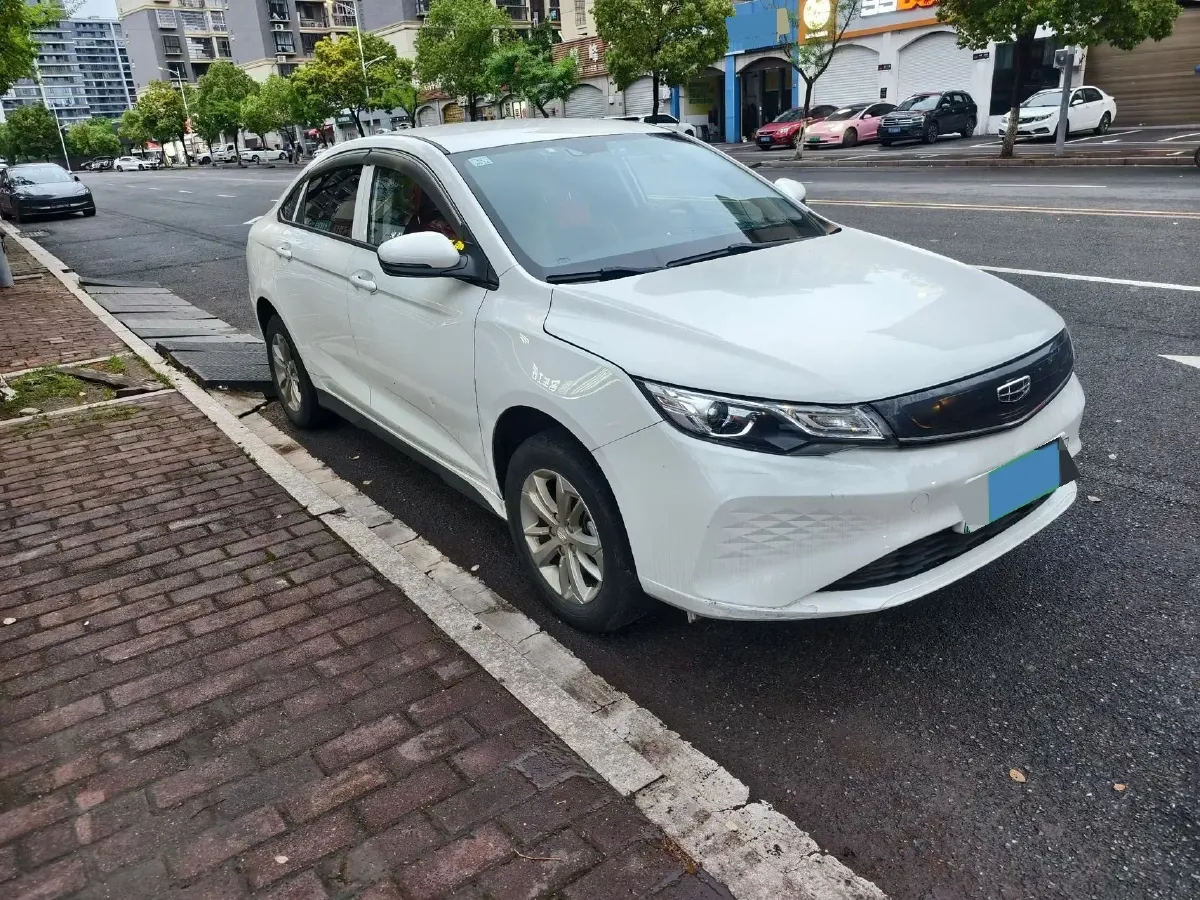 2022 Livan Maple 60s BEV 52.56KWH,autocango,china used car exporter,china ev exporter,chinese used car exporter,chinese used ev exporter