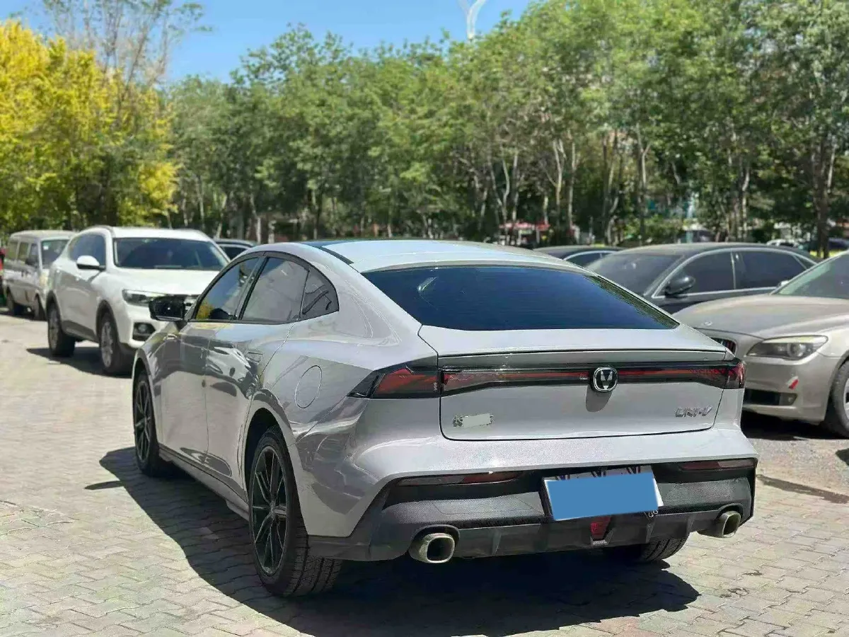 2023 ChangAn UNI-V 1.5T 188HP L4 7DCT,autocango,china used car exporter,china ev exporter,chinese used car exporter,chinese used ev exporter