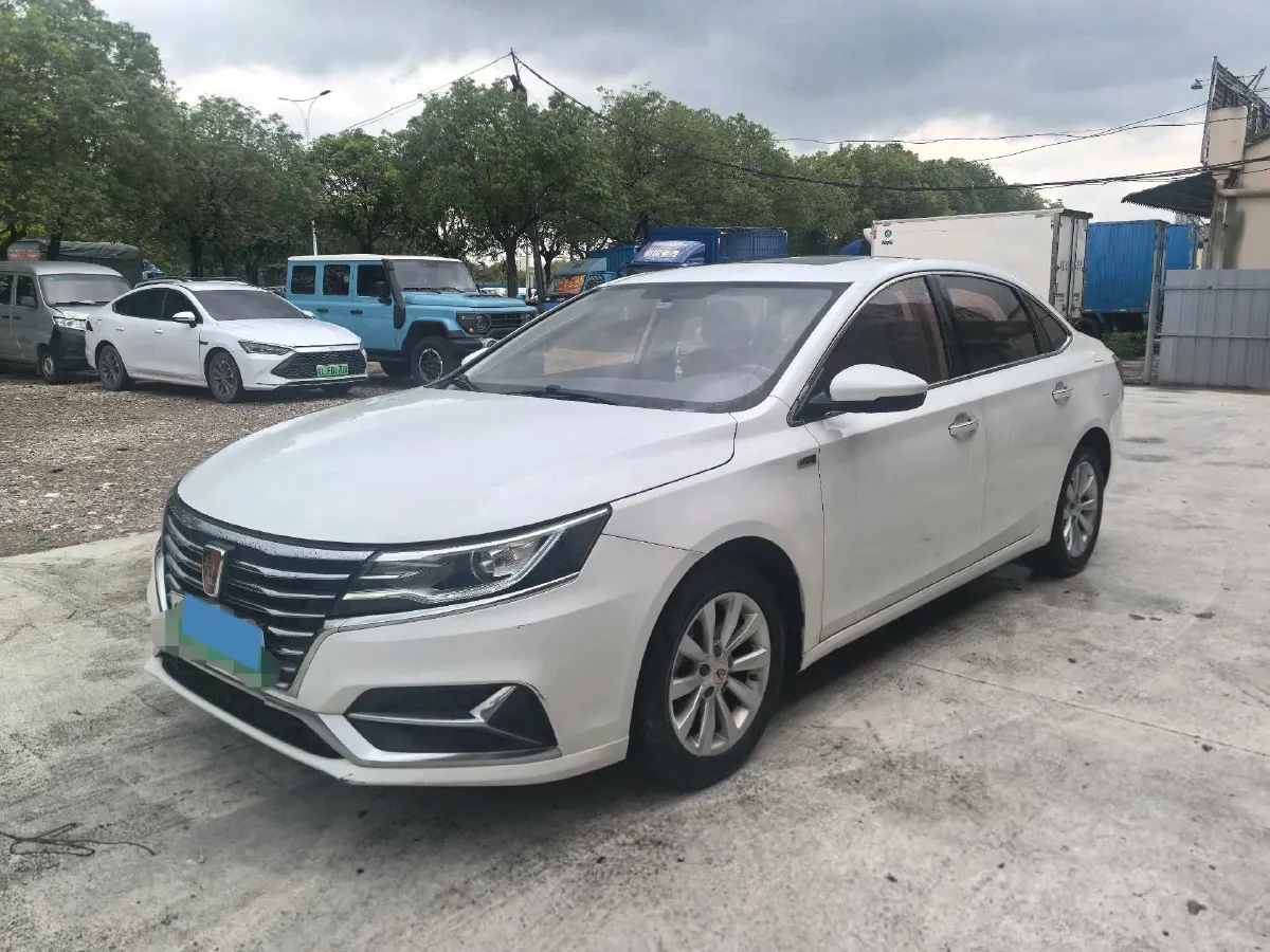 2017 Roewe i6 1.0T 125HP L3 2AT PHEV,autocango,china used car exporter,china ev exporter,chinese used car exporter,chinese used ev exporter