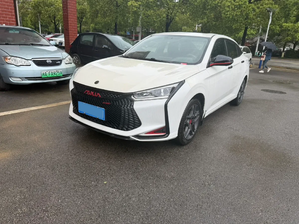 2021 DongFeng Aeolus YiXuan 1.5T 150HP L4 6DCT,autocango,china used car exporter,china ev exporter,chinese used car exporter,chinese used ev exporter