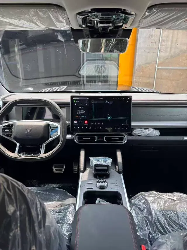 2025 Jetour Traveller 2.0T 254HP L4 7DCT,autocango,china used car exporter,china ev exporter,chinese used car exporter,chinese used ev exporter