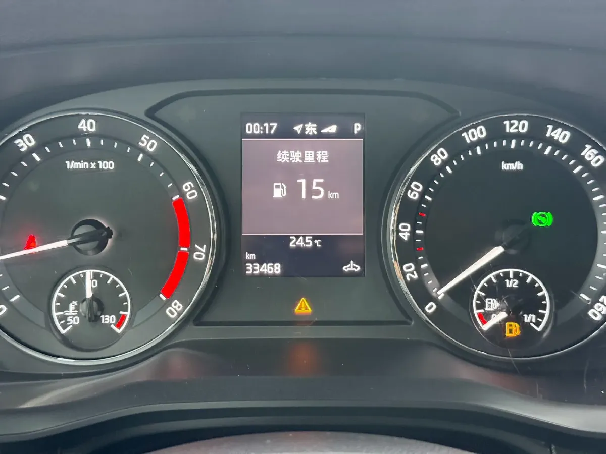 2022 Skoda Octavia 1.4T 150HP L4 7DCT,autocango,china used car exporter,china ev exporter,chinese used car exporter,chinese used ev exporter
