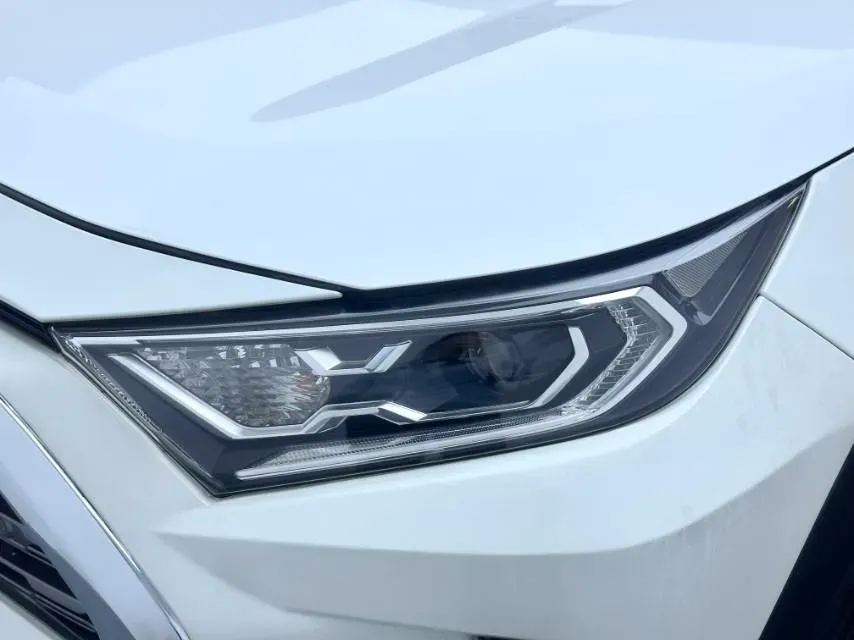 2020 Toyota RAV4 2.0L 171HP L4 CVT,autocango,china used car exporter,china ev exporter,chinese used car exporter,chinese used ev exporter