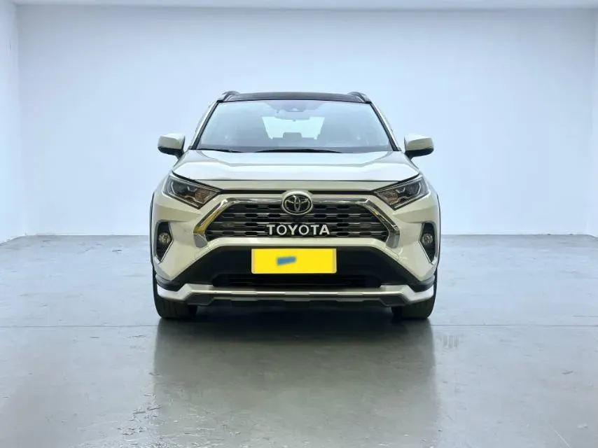 2020 Toyota RAV4 2.0L 171HP L4 CVT,autocango,china used car exporter,china ev exporter,chinese used car exporter,chinese used ev exporter