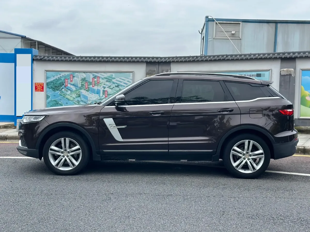 2018 Zotye T700 1.8T 177HP L4 6DCT,autocango,china used car exporter,china ev exporter,chinese used car exporter,chinese used ev exporter