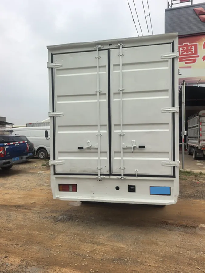2026 Yuejin ChaoYue H 8MT,autocango,china used car exporter,china ev exporter,chinese used car exporter,chinese used ev exporter