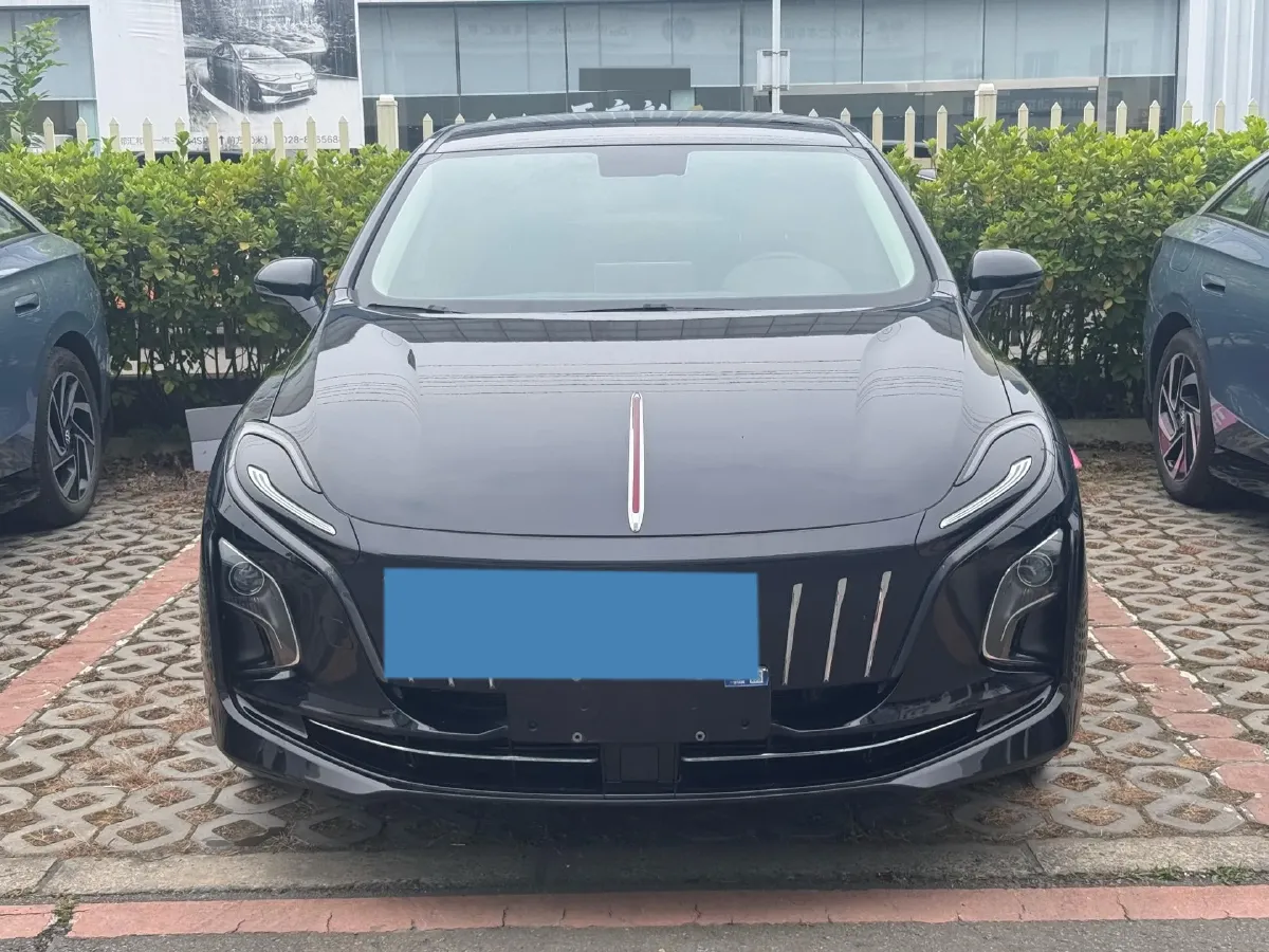 2022 HongQi E-QM5 BEV 54KWH,autocango,china used car exporter,china ev exporter,chinese used car exporter,chinese used ev exporter