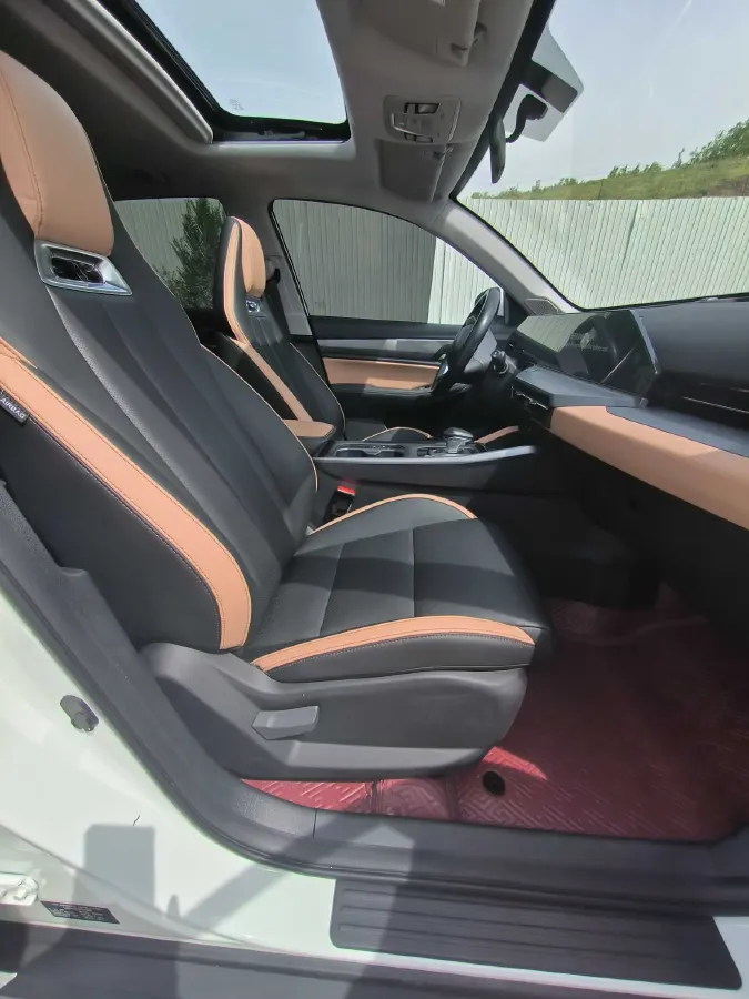 2024 Geely OkavangoPRO 1.5T 181HP L4 7DCT,autocango,china used car exporter,china ev exporter,chinese used car exporter,chinese used ev exporter