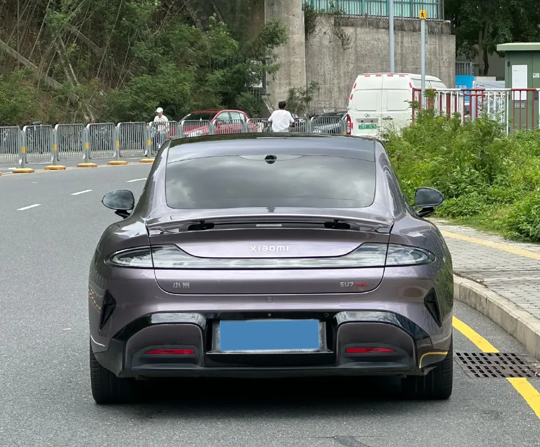 2024 MI SU7 BEV 101KWH,autocango,china used car exporter,china ev exporter,chinese used car exporter,chinese used ev exporter