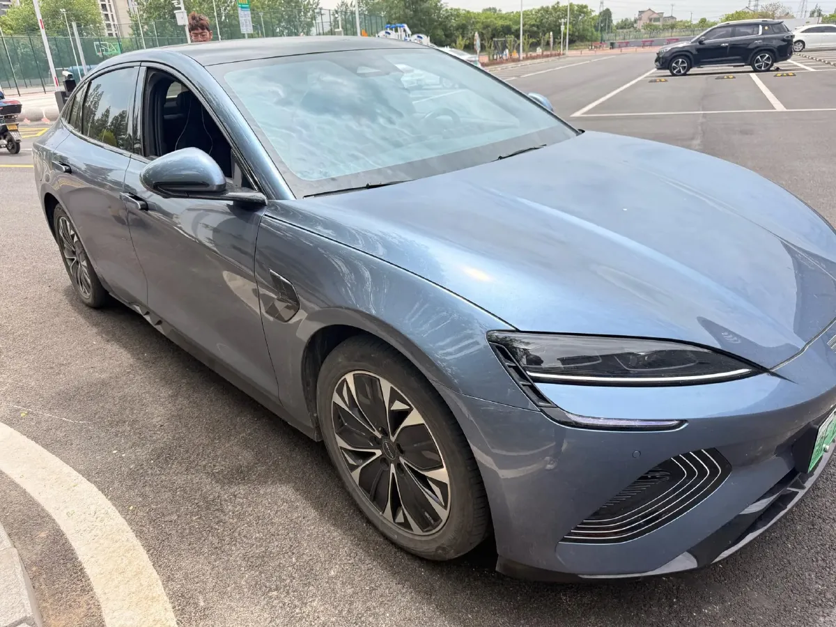 2023 BYD Seal BEV 61.4KWH,autocango,china used car exporter,china ev exporter,chinese used car exporter,chinese used ev exporter