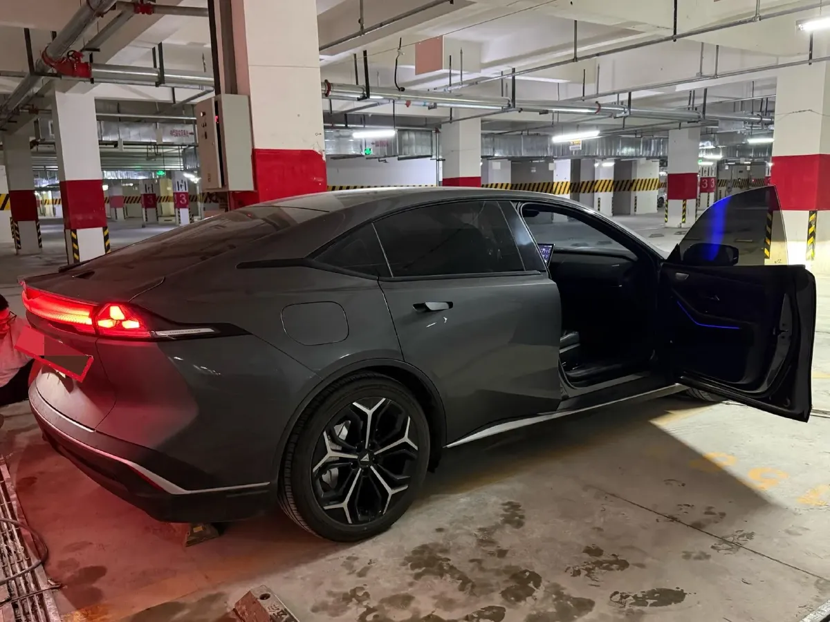 2023 Deepal SL03 1.5L 95HP L4 REEV 28.39KWH,autocango,china used car exporter,china ev exporter,chinese used car exporter,chinese used ev exporter