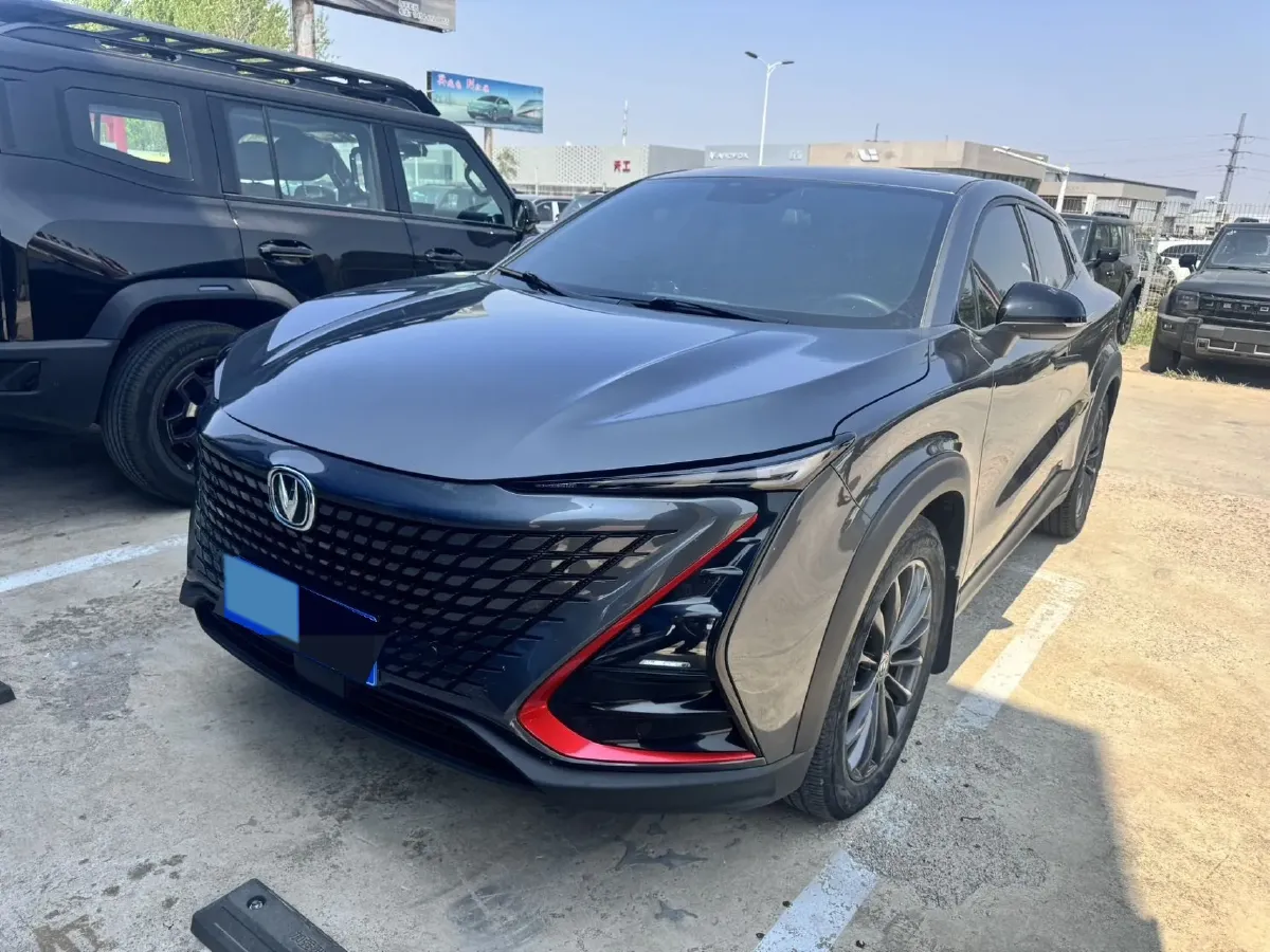 2020 ChangAn UNI-T 1.5T 180HP L4 7DCT,autocango,china used car exporter,china ev exporter,chinese used car exporter,chinese used ev exporter