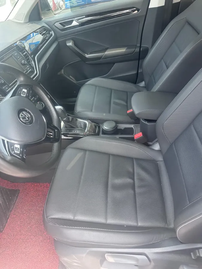 2018 Borgward BX7 2.0T 224HP L4 6AT,autocango,china used car exporter,china ev exporter,chinese used car exporter,chinese used ev exporter