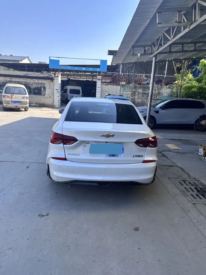 2023 Chevrolet Monza 1.5L 113HP L4 6DCT,autocango,china used car exporter,china ev exporter,chinese used car exporter,chinese used ev exporter
