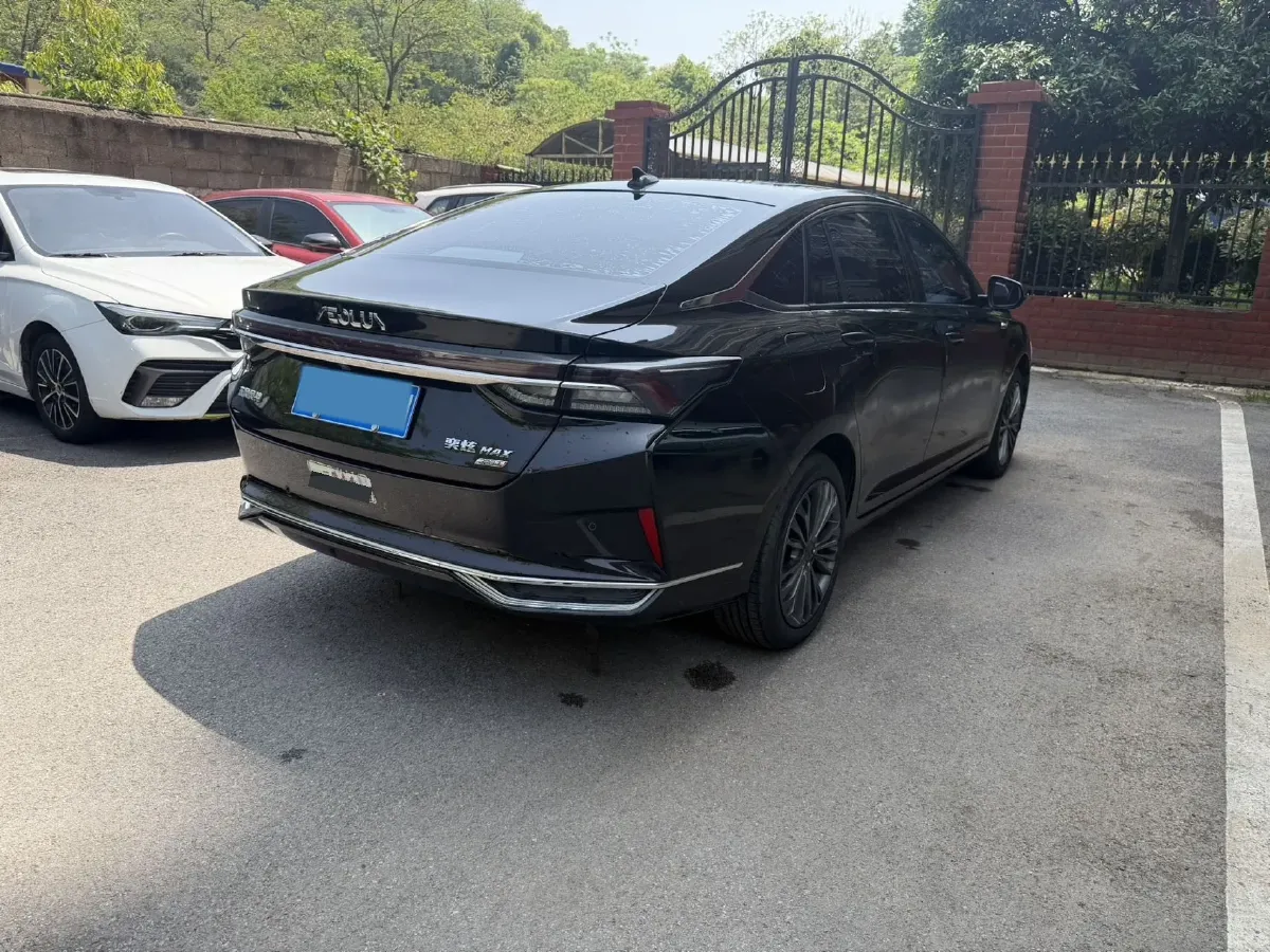 2021 DongFeng Aeolus YiXuan MAX 1.5T 190HP L4 7DCT,autocango,china used car exporter,china ev exporter,chinese used car exporter,chinese used ev exporter