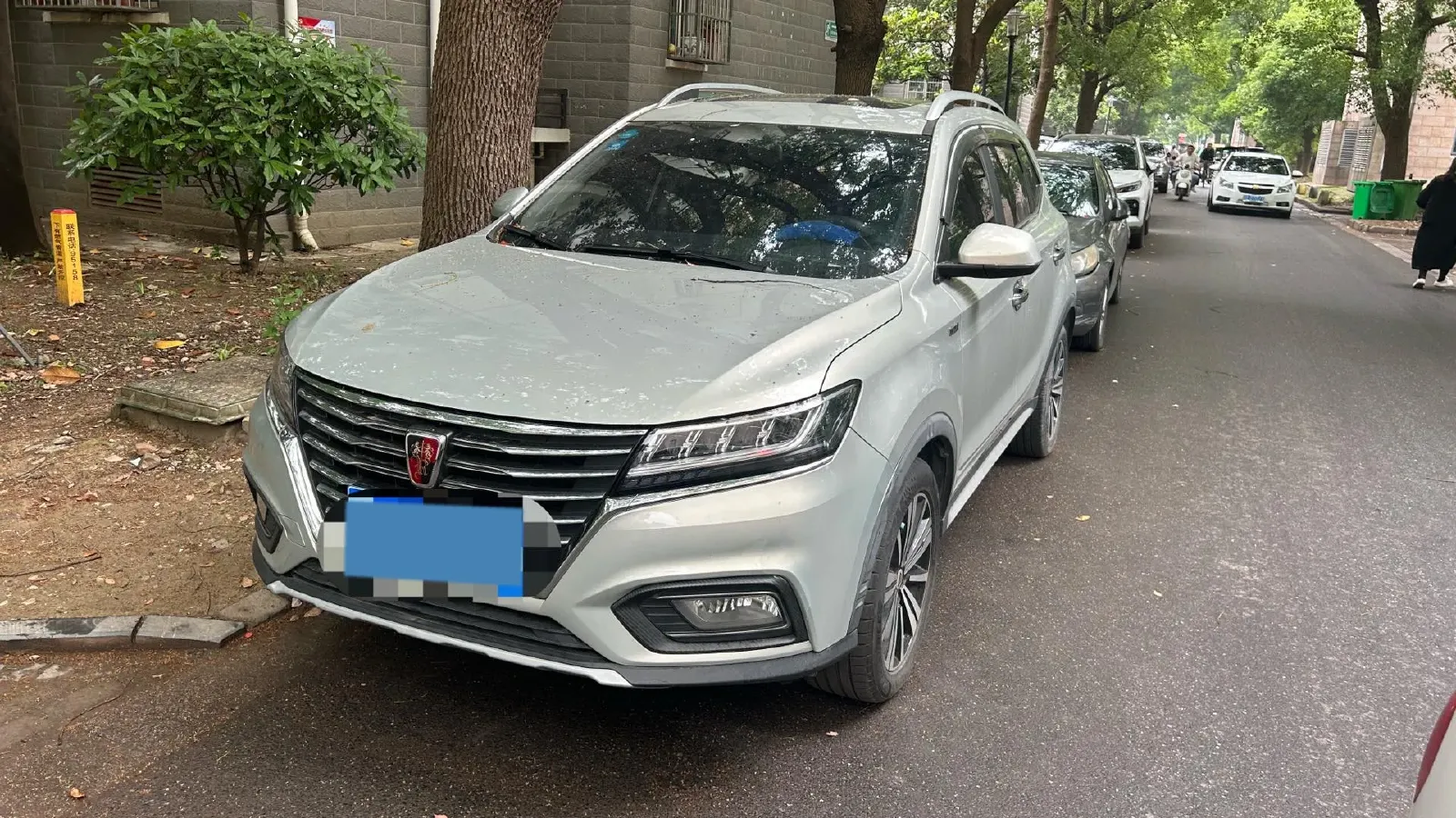 2020 Roewe i6 1.5T 169HP L4 7DCT,autocango,china used car exporter,china ev exporter,chinese used car exporter,chinese used ev exporter
