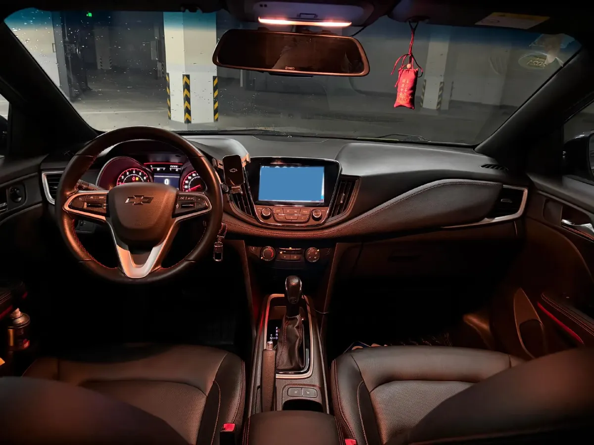 2019 Chevrolet Monza 1.3T 163HP L3 6AT,autocango,china used car exporter,china ev exporter,chinese used car exporter,chinese used ev exporter