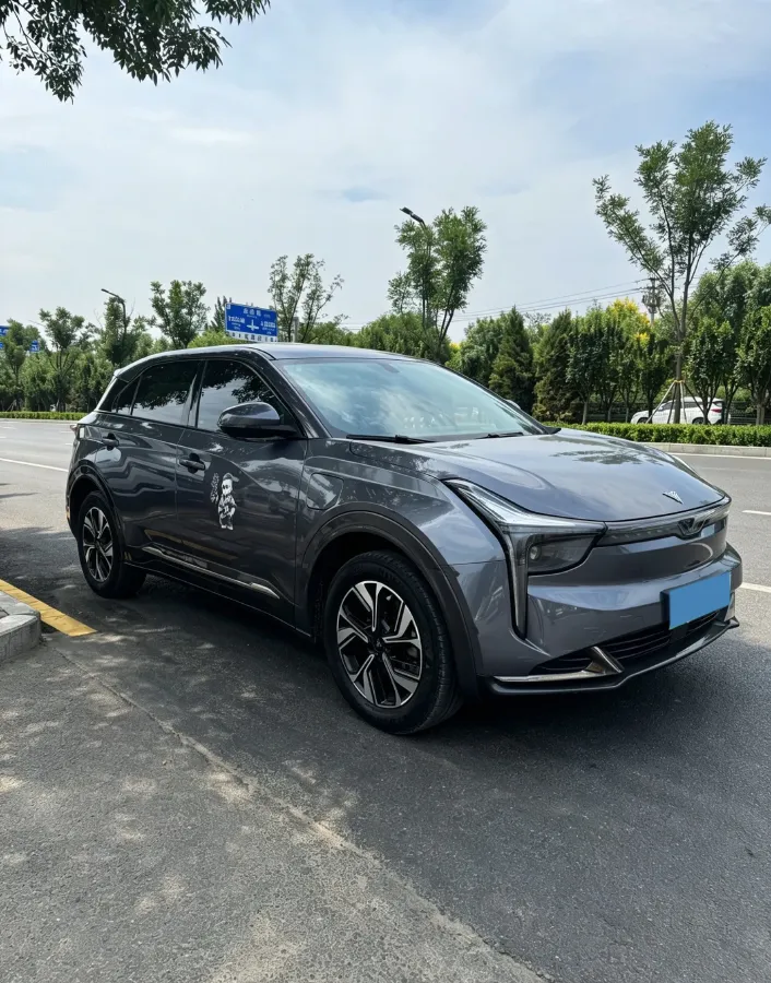 2022 Venucia Grand V 1.5T 190HP L4 7DCT,autocango,china used car exporter,china ev exporter,chinese used car exporter,chinese used ev exporter