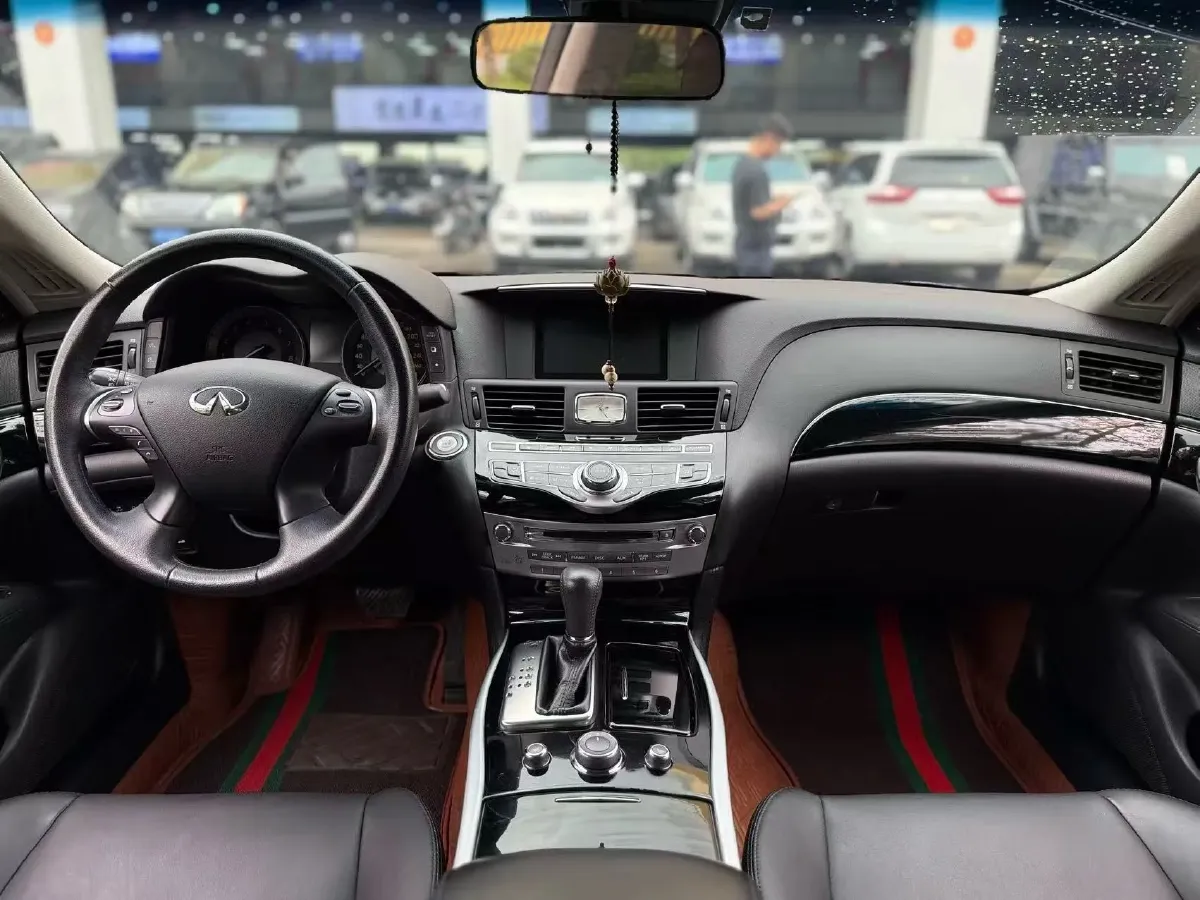2019 Alfa Romeo Giulia 2.0T 280HP L4 8AT,autocango,china used car exporter,china ev exporter,chinese used car exporter,chinese used ev exporter