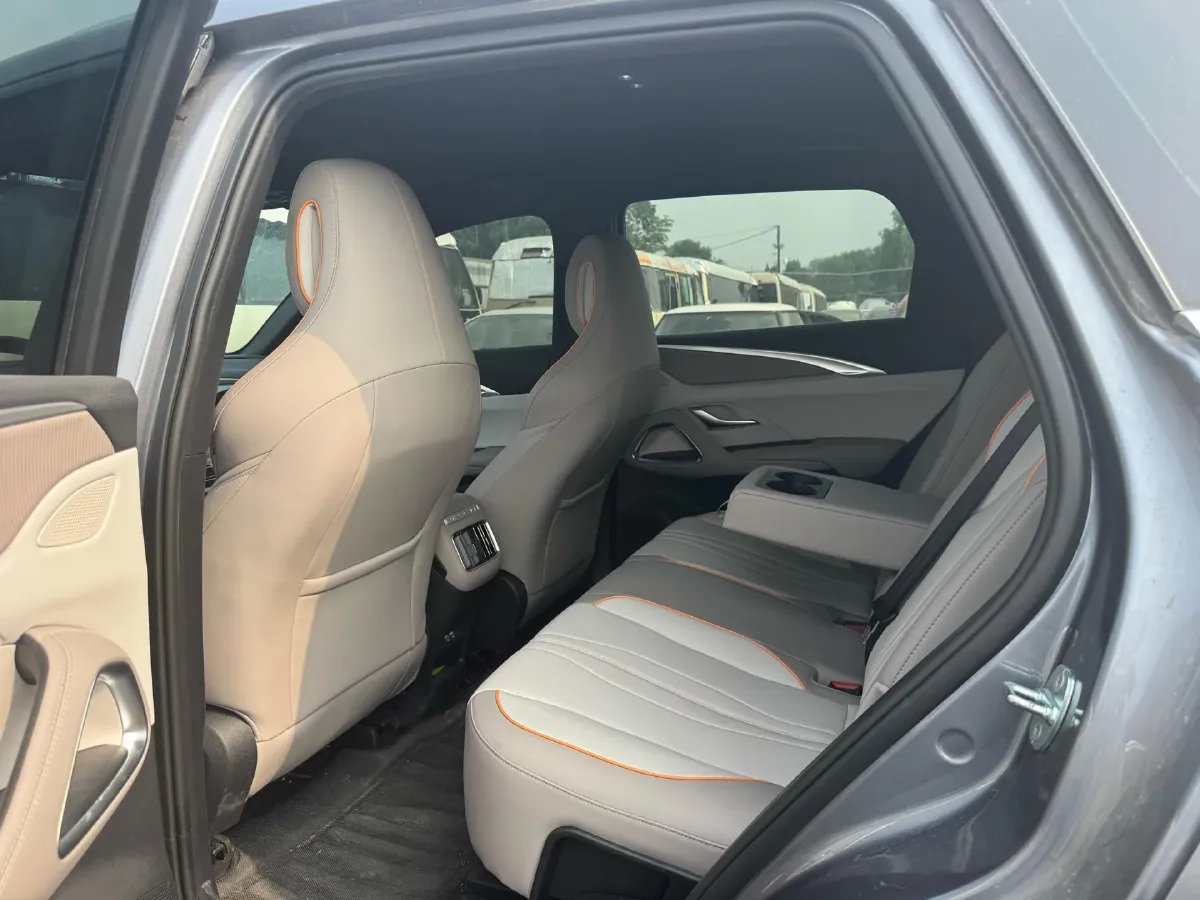 2024 BYD Song Pro 1.5L 110HP L4 E-CVT PHEV 12.9KWH,autocango,china used car exporter,china ev exporter,chinese used car exporter,chinese used ev exporter