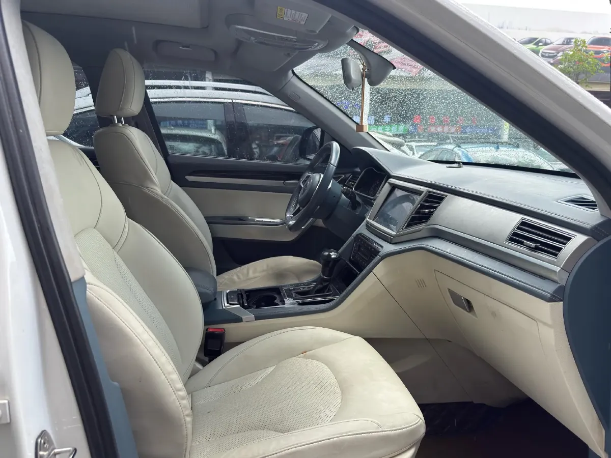 2017 Zotye Damy X7 1.8T 177HP L4 6DCT,autocango,china used car exporter,china ev exporter,chinese used car exporter,chinese used ev exporter