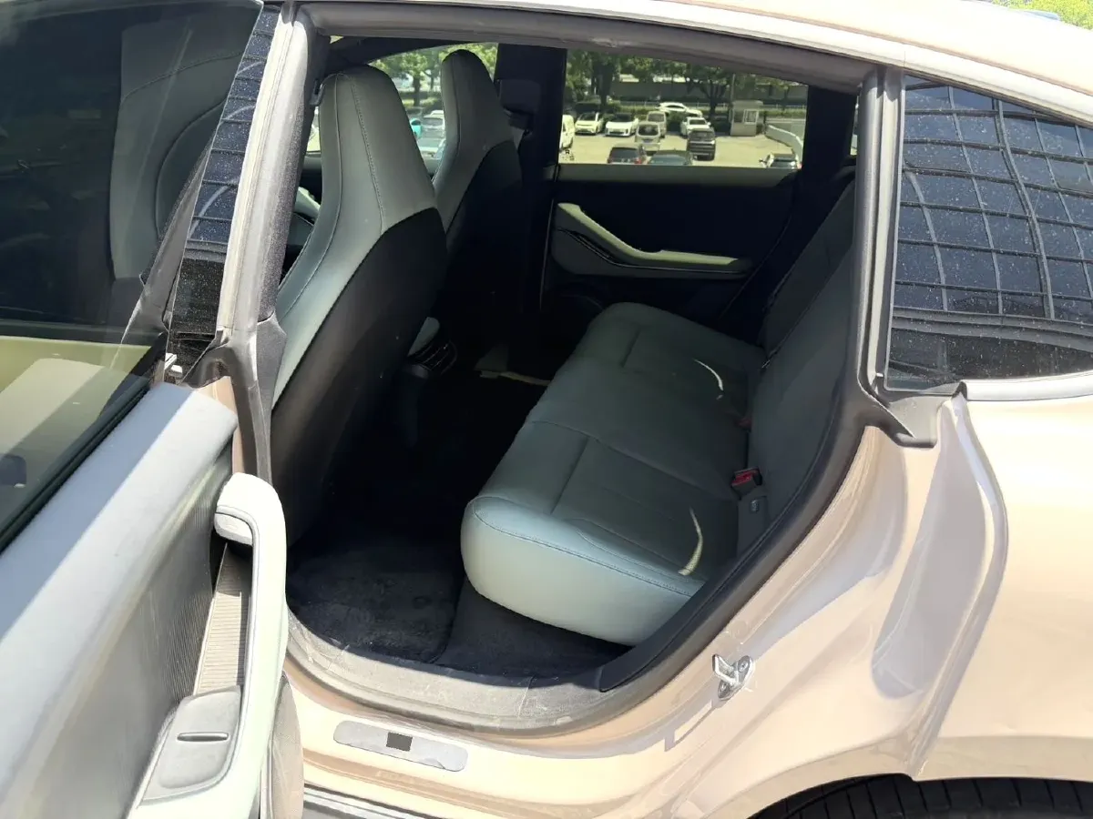2022 JunTian HeiWuShi Youth 2.0T 203HP L4 6AT,autocango,china used car exporter,china ev exporter,chinese used car exporter,chinese used ev exporter