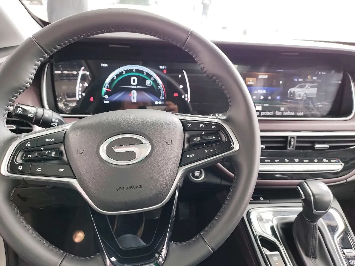 2021 GAC Trumpchi M6 1.5T 169HP L4 7DCT,autocango,china used car exporter,china ev exporter,chinese used car exporter,chinese used ev exporter
